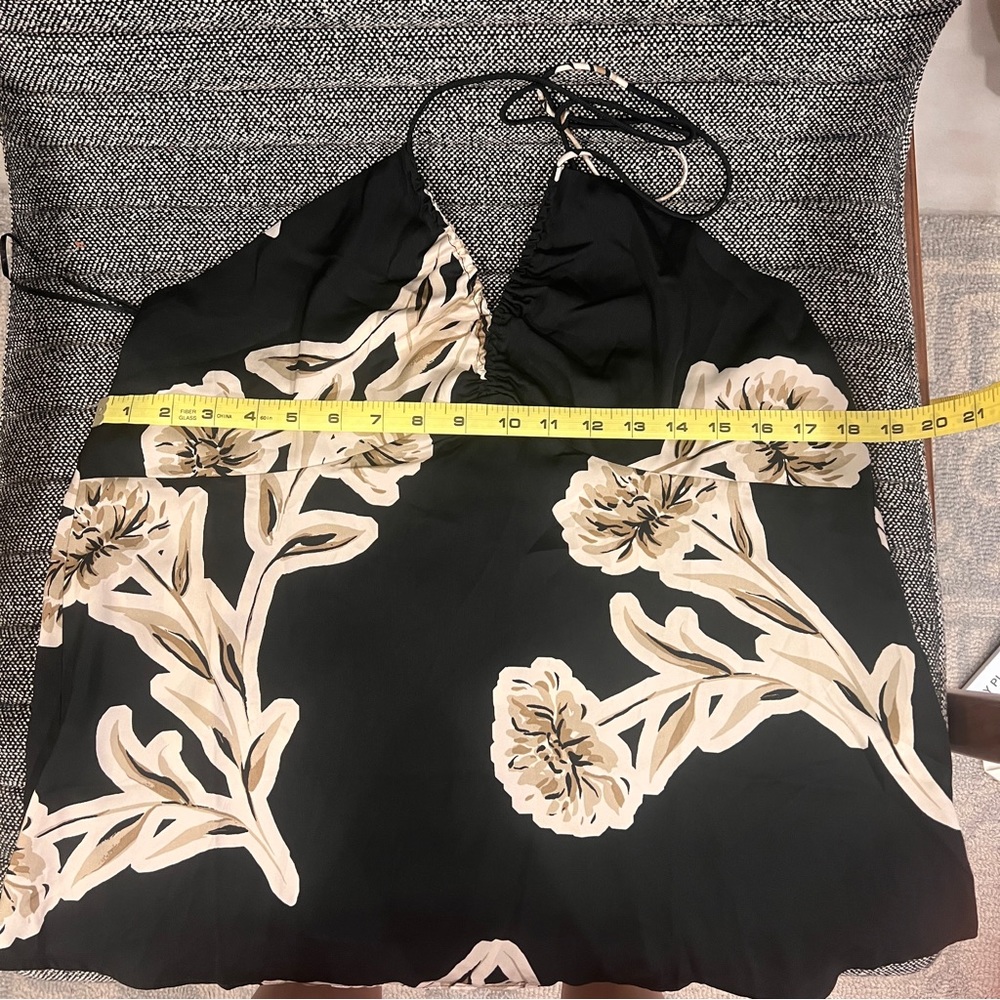 NWT- Silky Halter top- Banana Republic Factory